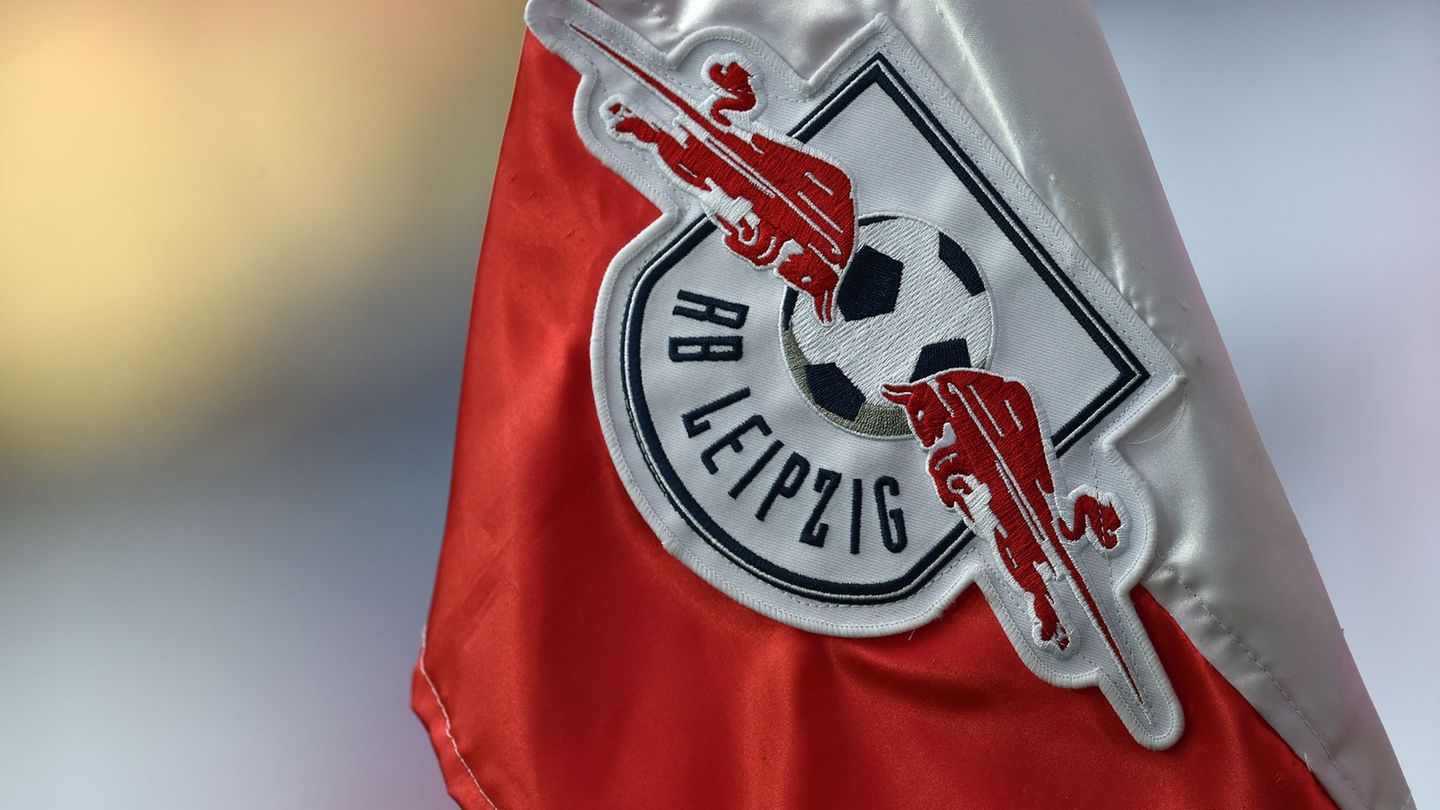 Wechselpoker: RB Leipzig holt 18-Jährigen: Vertrag bis 2030