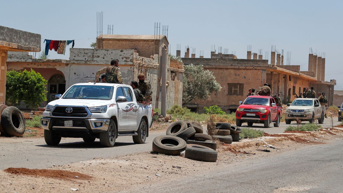 Konflikte: Nach Kämpfen: Hunderte Tote und Chaos in syrischer Provinz