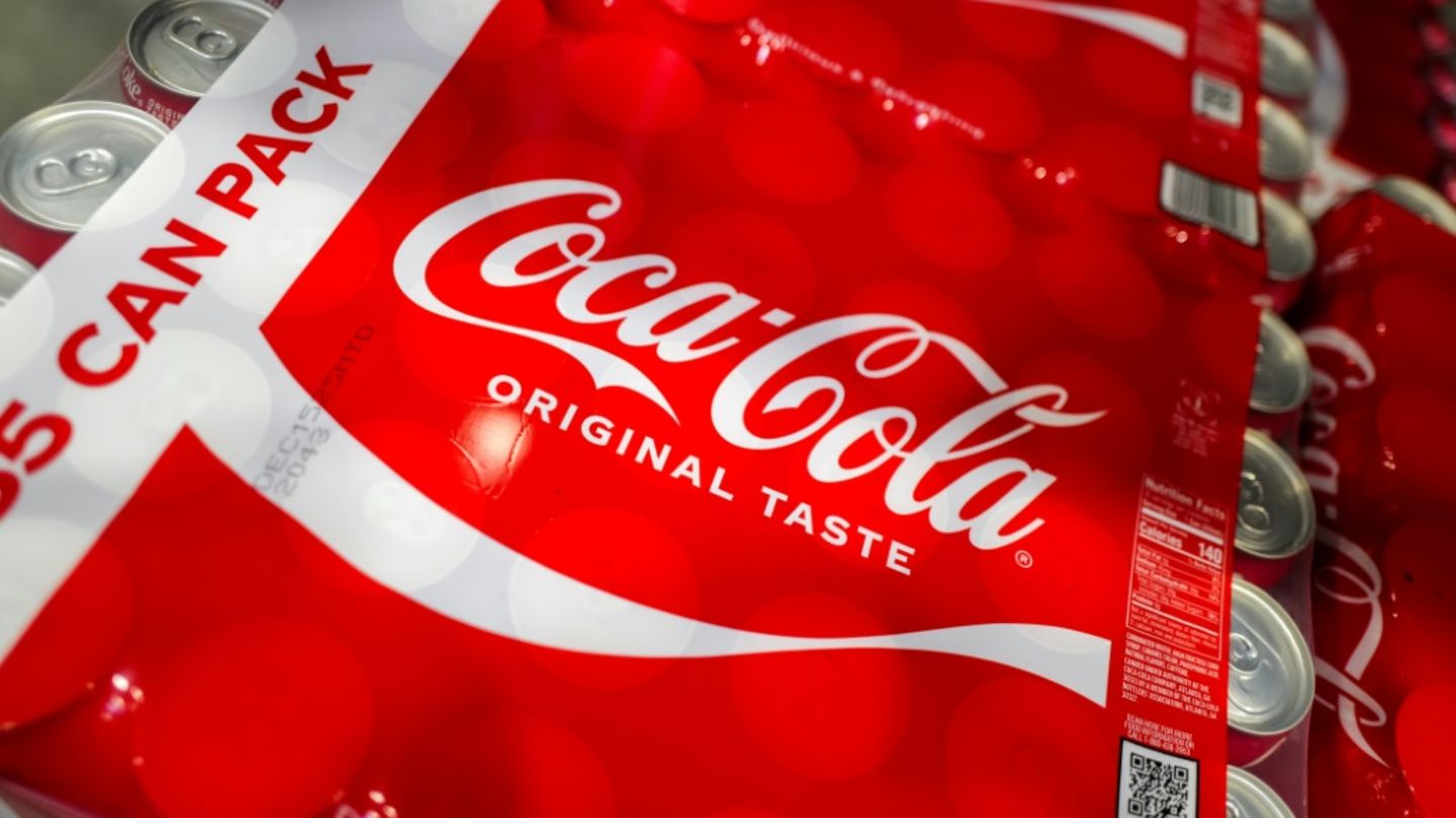 Trump: Coca-Cola ersetzt Maissirup in Getränken durch „echten Zucker“