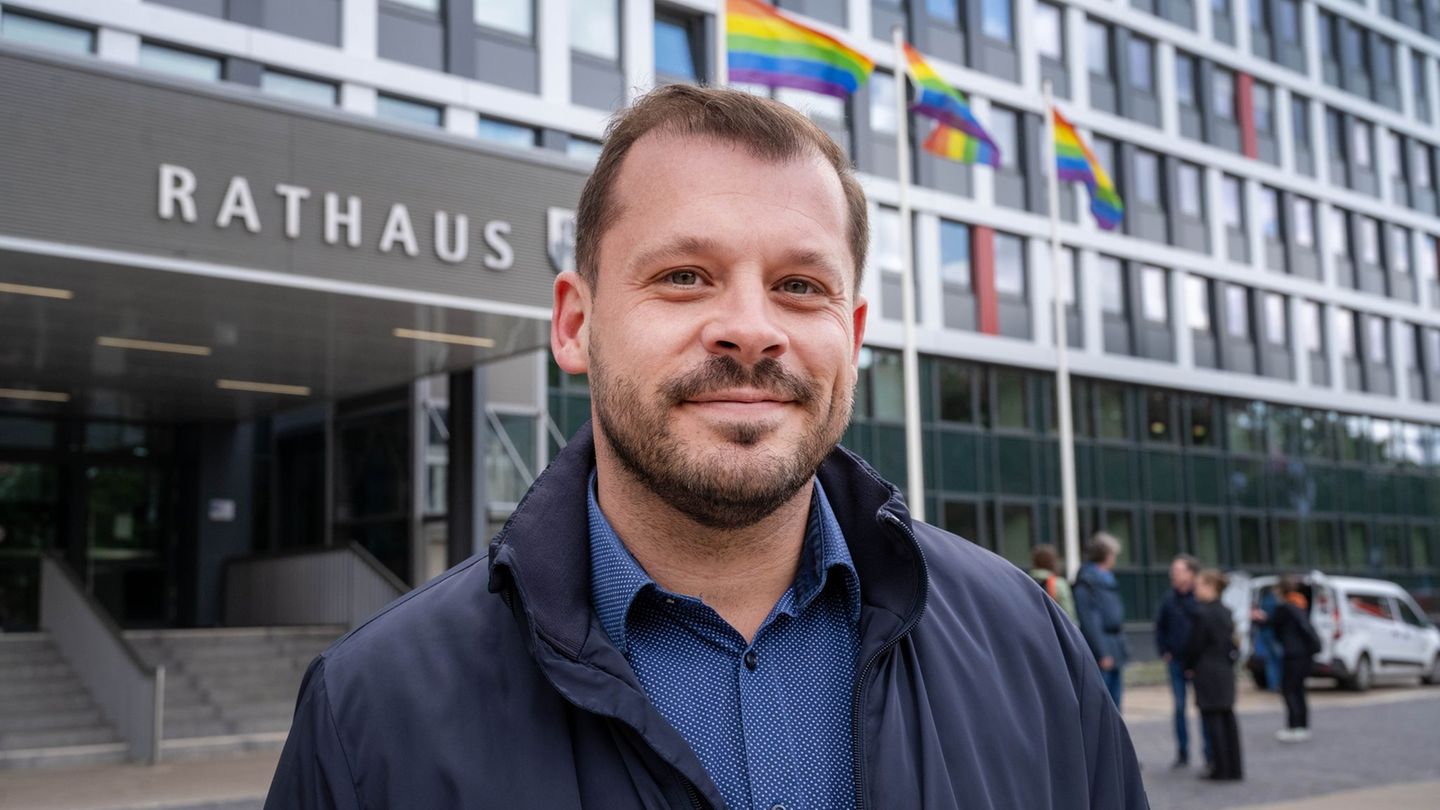 Neues Stadtoberhaupt: Nico Klose zum Neubrandenburger Oberbürgermeister ernannt