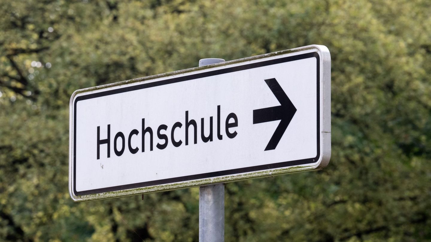 Wissenschaft: Promotion künftig an allen bayerischen Hochschulen möglich