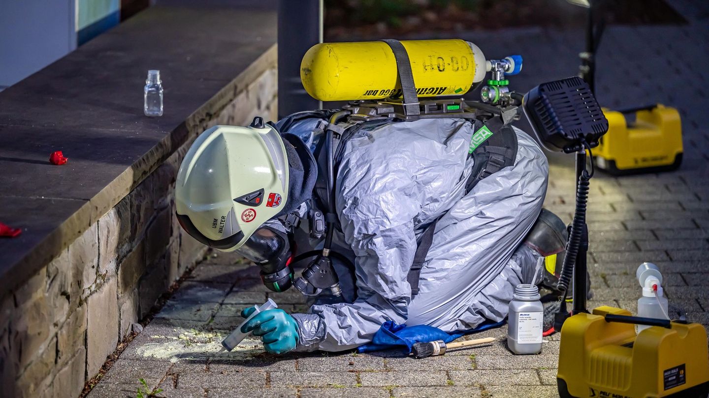 Giftiges Schwermetall: Quecksilber auf Mauer entdeckt – Polizei ermittelt