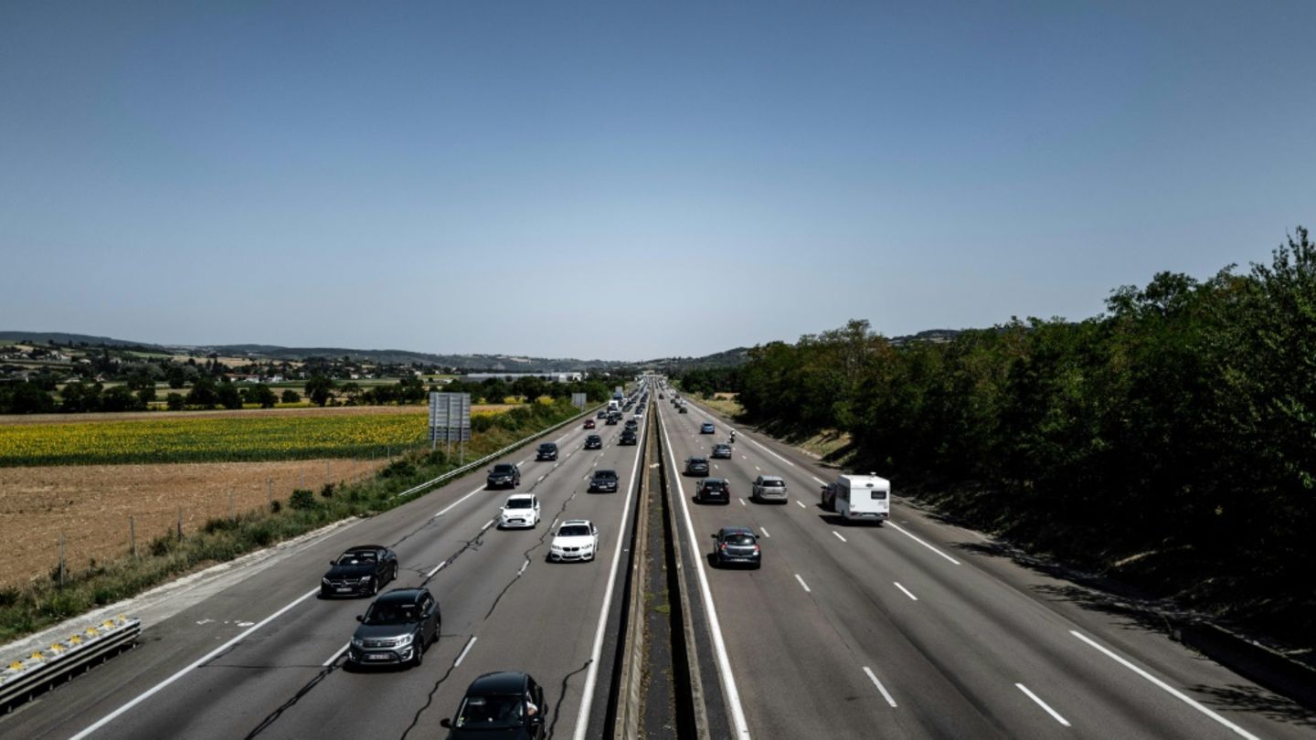 Versicherer: Junge Autofahrer verursachten 2023 fast 1300 Alkoholunfälle