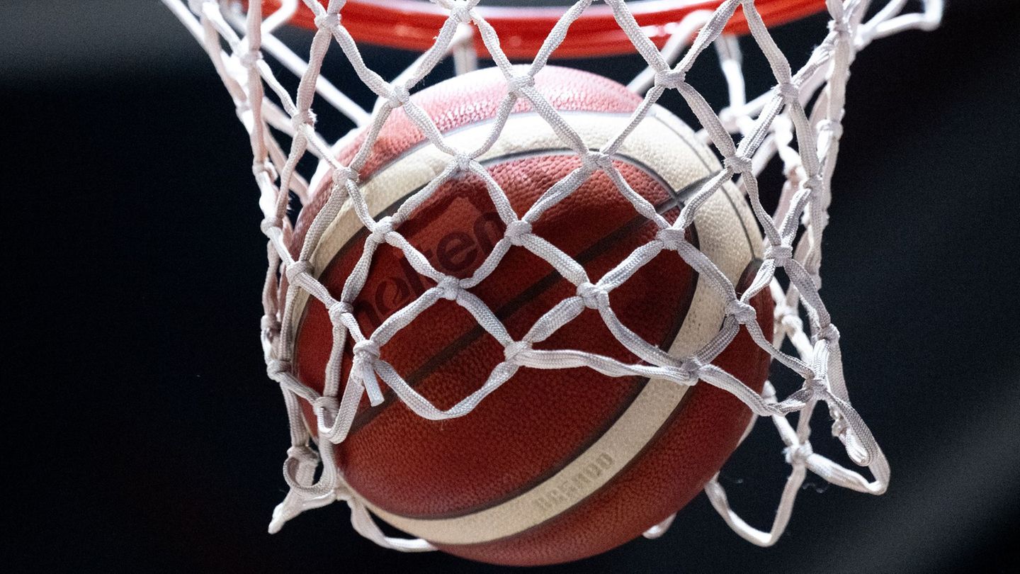 Basketball: Tommy Kuhse unterschreibt erneut bei Rasta Vechta