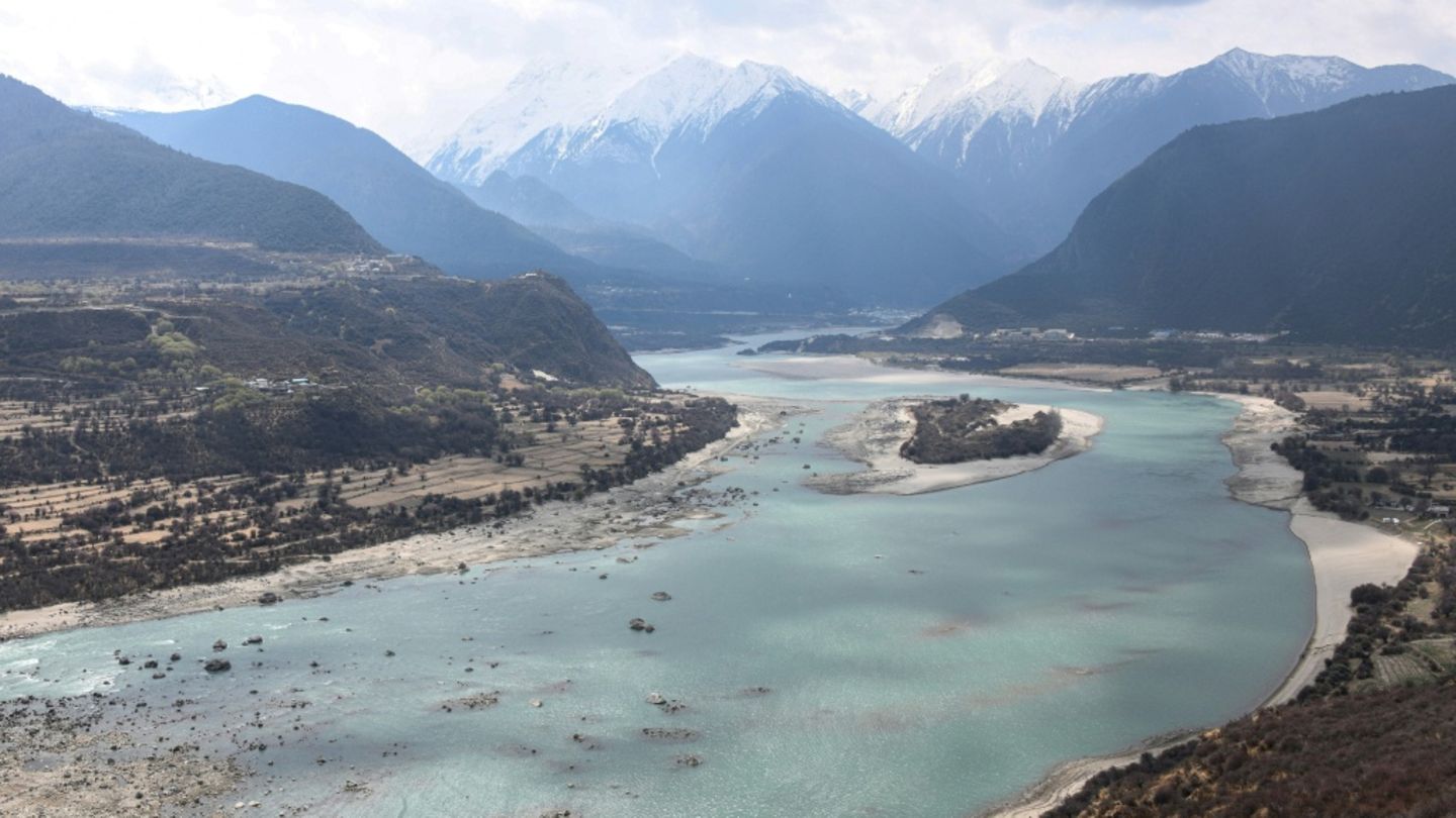 China beginnt Bau von umstrittenem Mega-Staudamm in Tibet