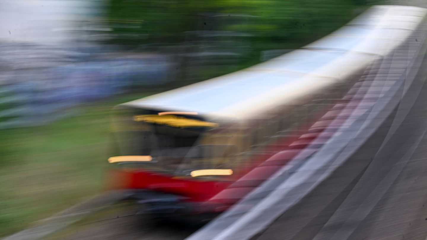 Stellwerk nicht besetzt: Zahlreiche S-Bahn-Linien rund um Schöneweide unterbrochen