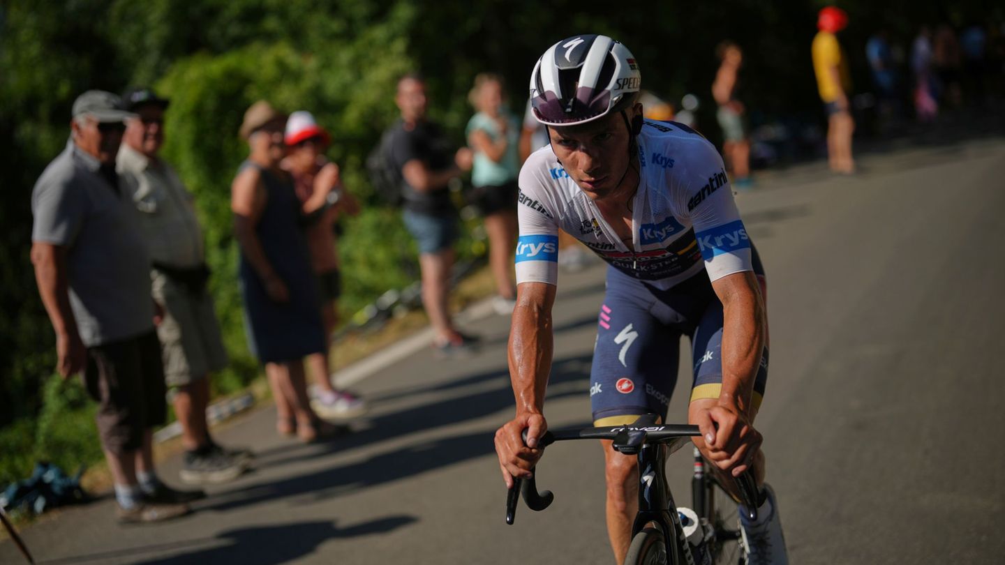 Radsport: Tour-Platz drei für Lipowitz greifbar – Evenepoel steigt aus