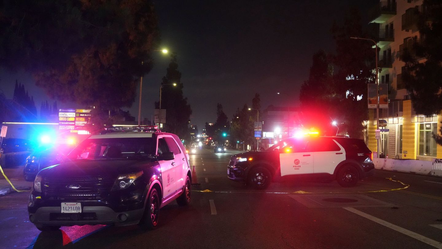 Vorfall in Los Angeles: Dutzende Verletzte nach Fahrt in Menge in Hollywood