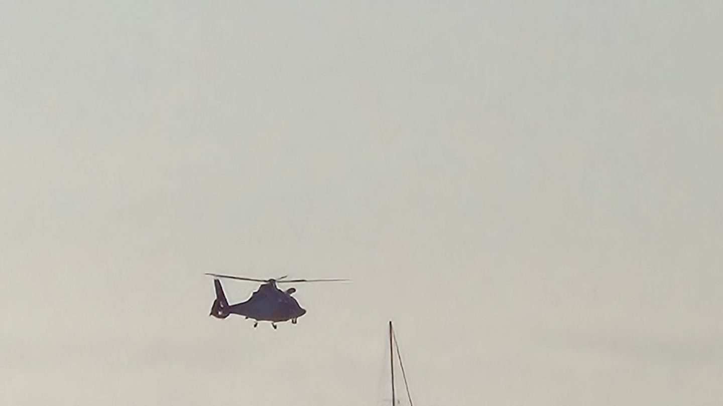 Notfälle: Notfall auf Segelboot – Helikopter bringt Sanitäter an Bord