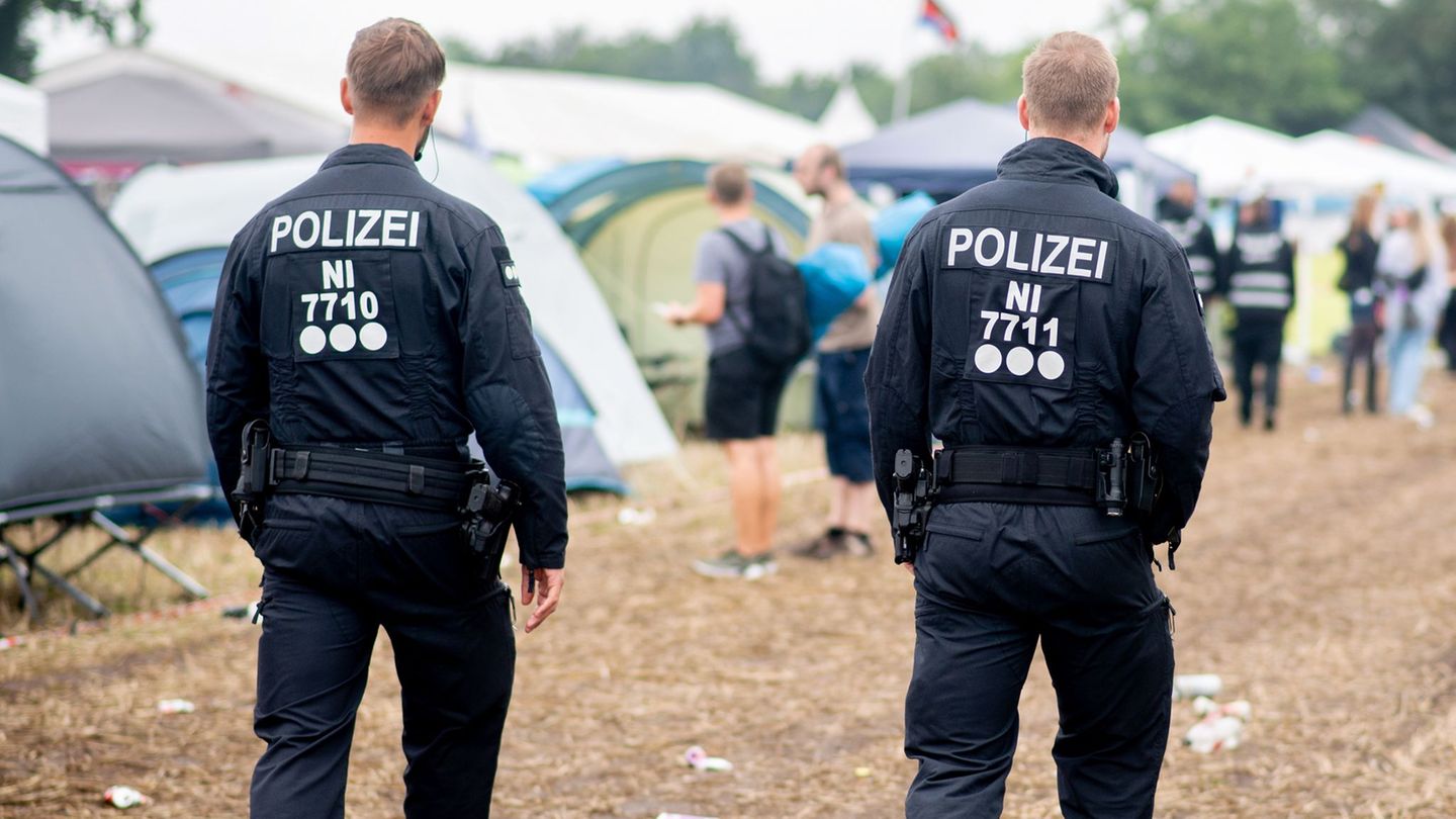 Musik: Deichbrandfestival: Unwetterwarnung und erste Polizeibilanz