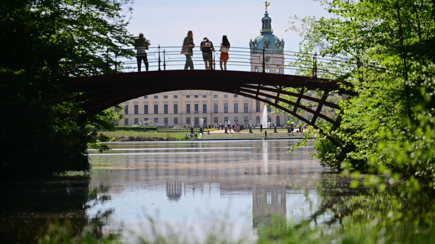 Wetter: Wetterwarnung: Stiftung Preußische Schlösser schließt Parks