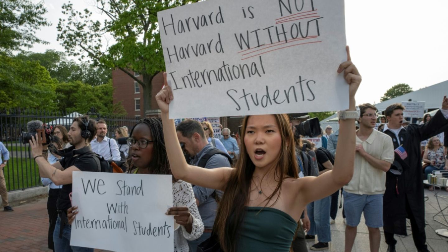 Einschnitte für Harvard: Richterin macht Druck auf Trump-Regierung