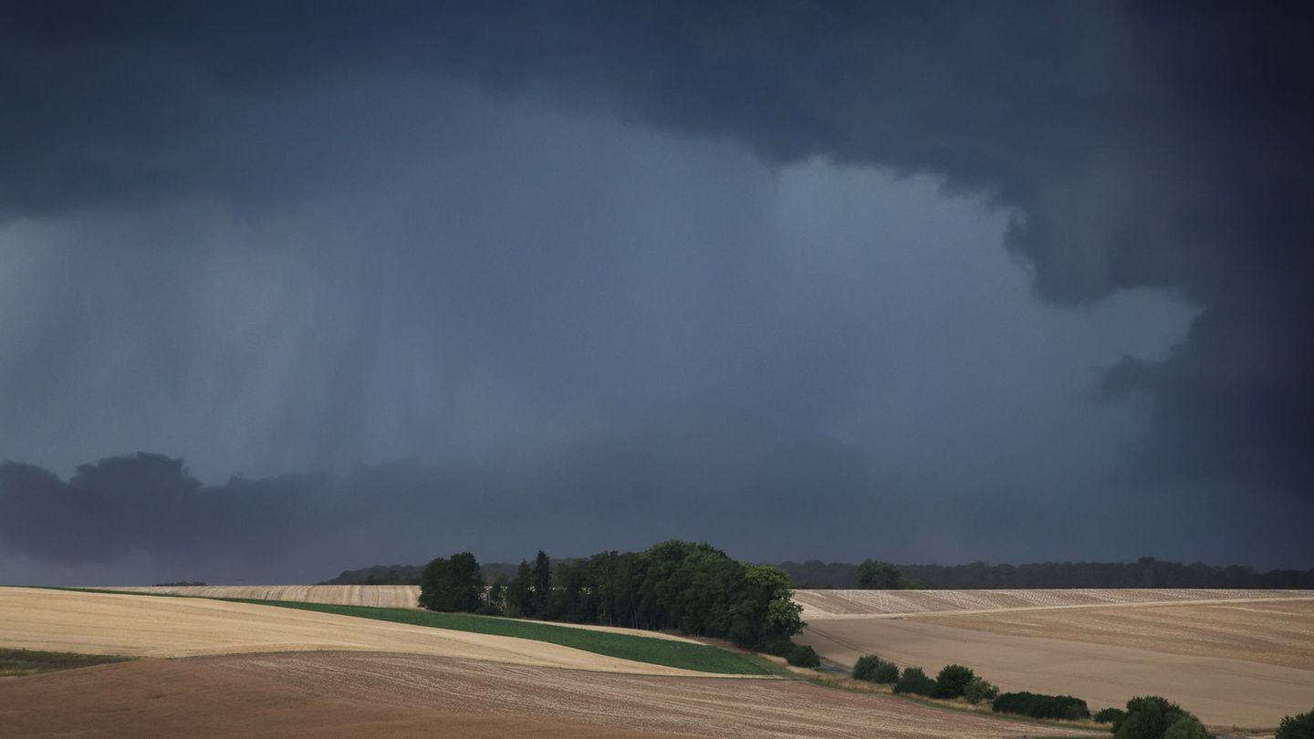 Wetter: Bis zu 120 Liter Regen: Unwetter in Alpennähe erwartet