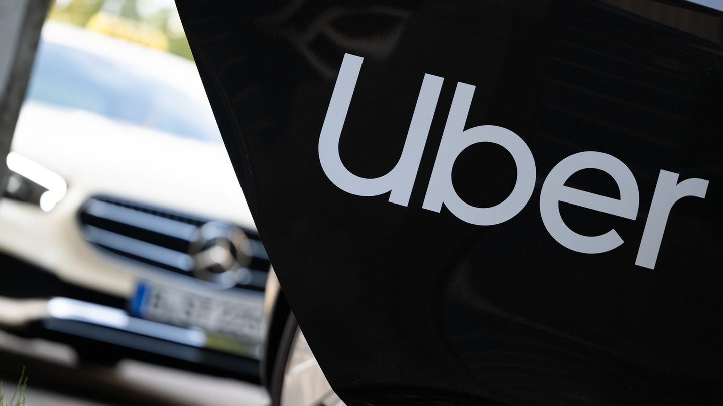 Verkehr: Taxi-Alternativen: Werden Uber & Co. in München bald teurer?
