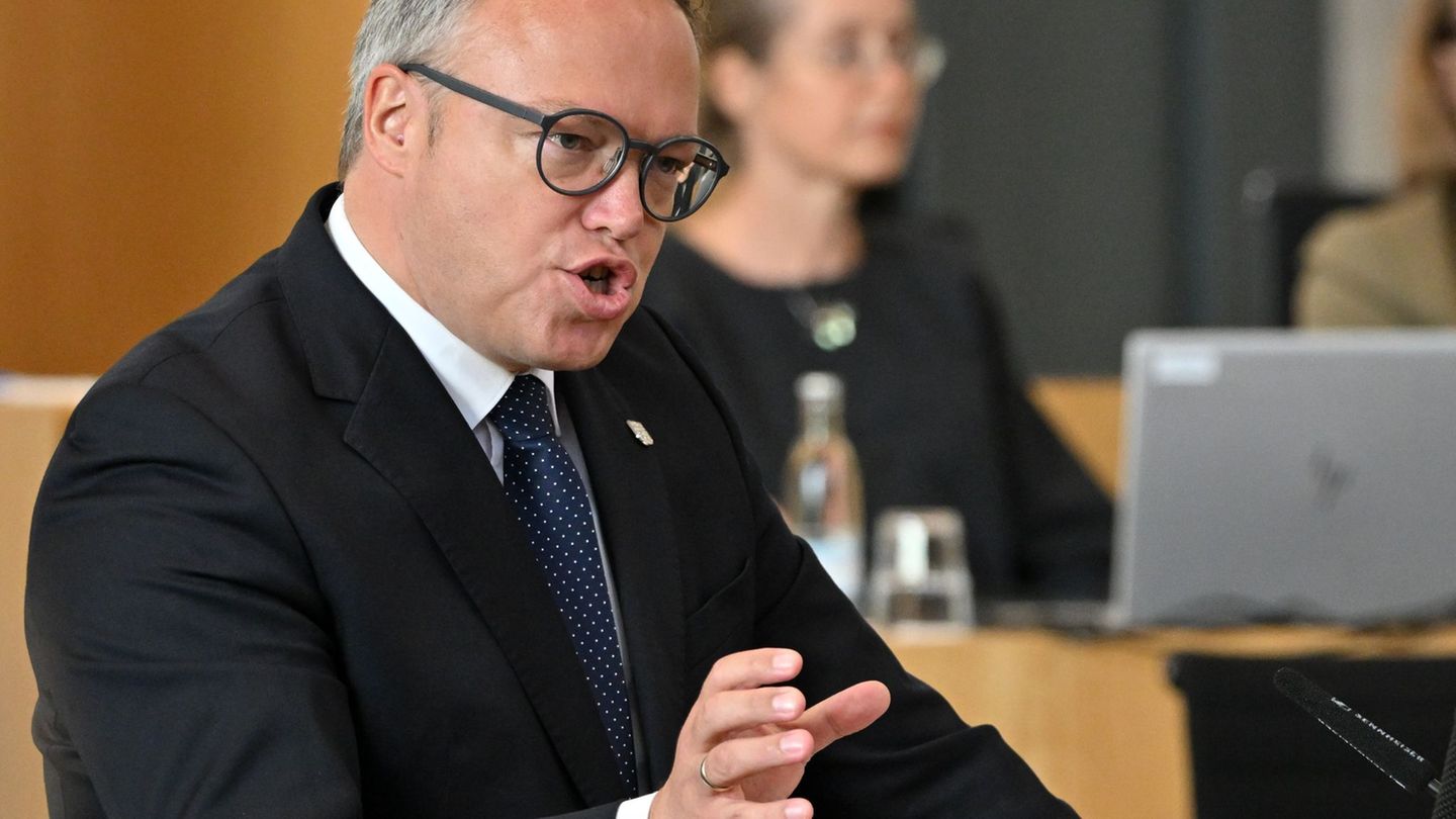 Debatte über längeres Arbeiten: Voigt gegen höheres Renteneintrittsalter