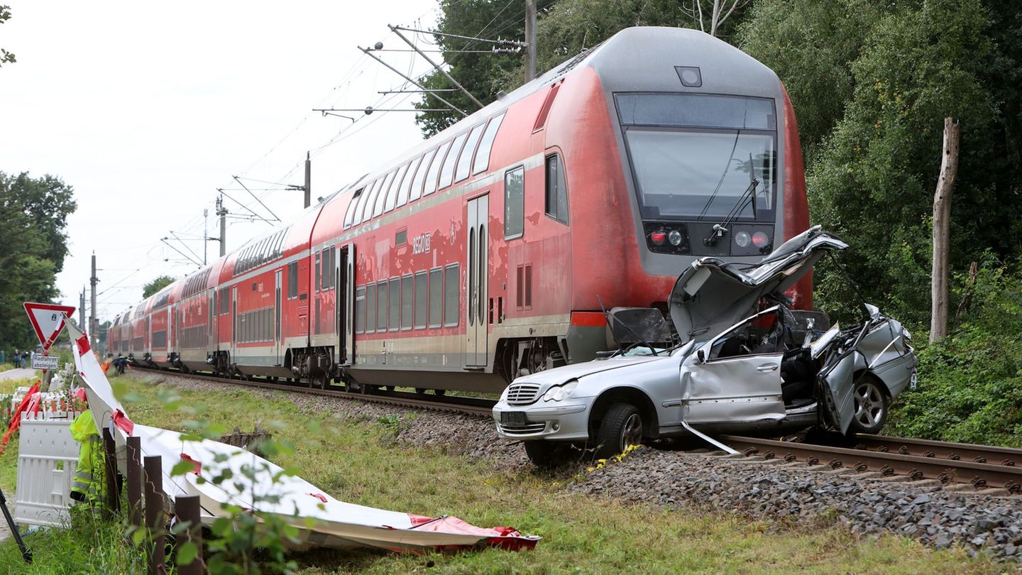 Bad Zwischenahn: Bahnstrecke nach Unfall mit zwei Toten wieder frei