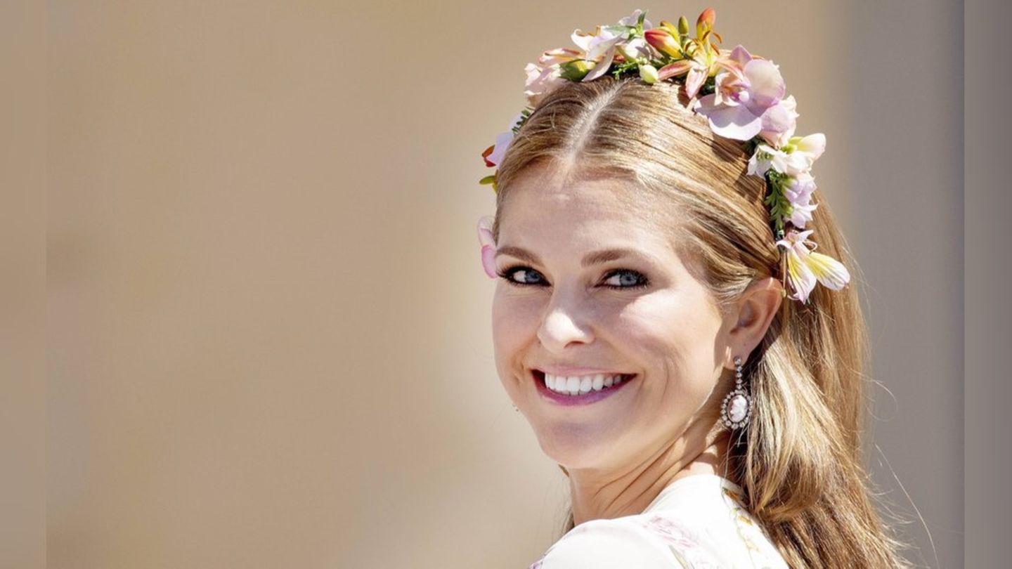 „Froher Sommer!“: Prinzessin Madeleine teilt Familienbild