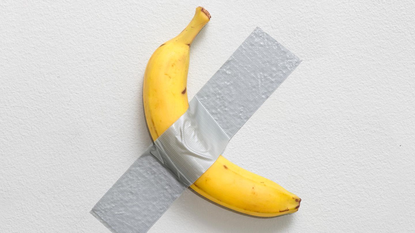 Millionen-Kunstwerk: Museumsbesucher verspeist berühmte Banane – schon wieder