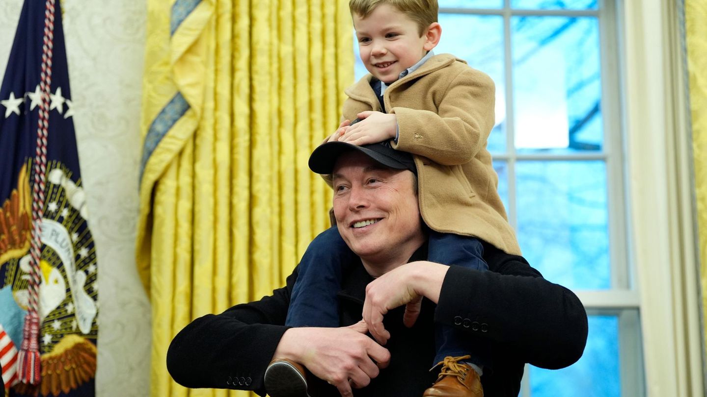 „Baby Grok“: Elon Musk kündigt „kinderfreundliche“ Variante seines Nazi-Chatbots an