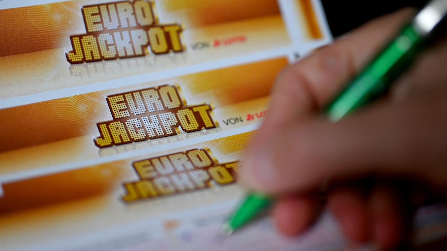 Mega-Jackpot: Eurojackpot-Zahlen vom Freitag: Sind Sie jetzt Multimillionär?