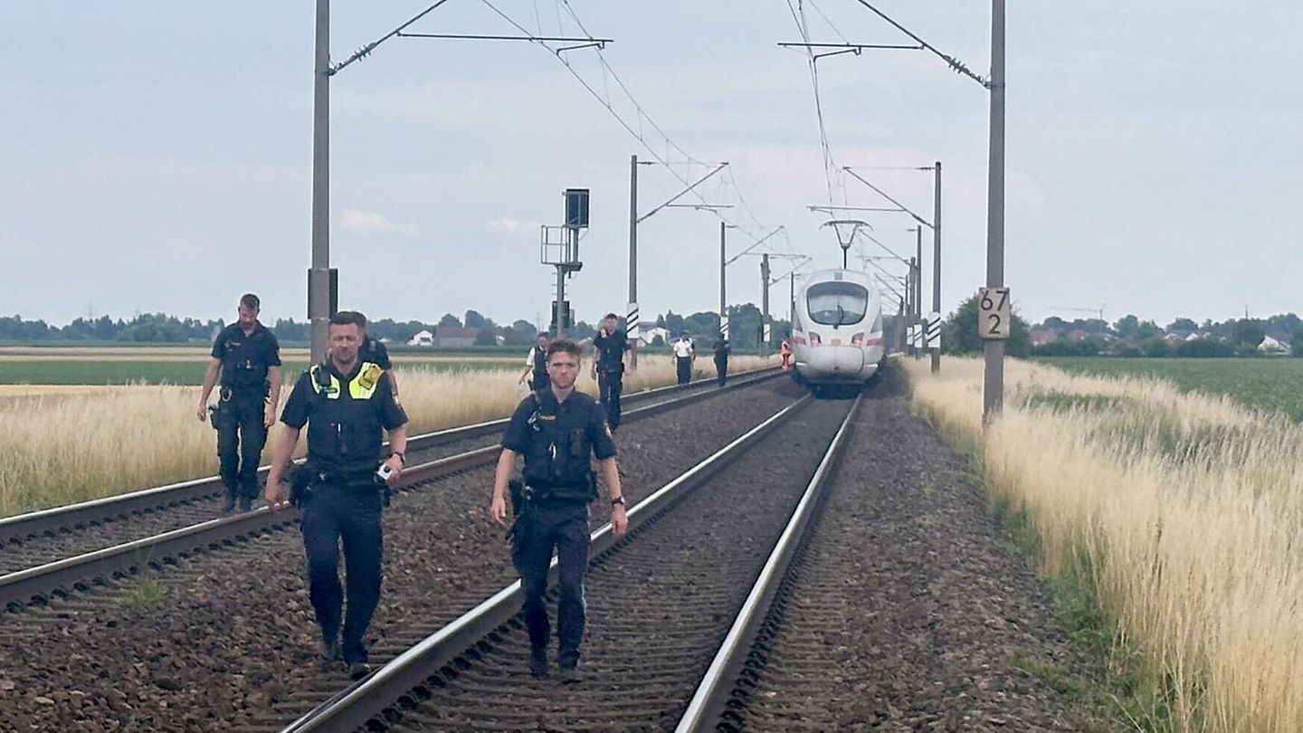 Polizeibekannter Gewalttäter: Österreich wollte mutmaßlichen ICE-Axt-Angreifer aus dem Land werfen