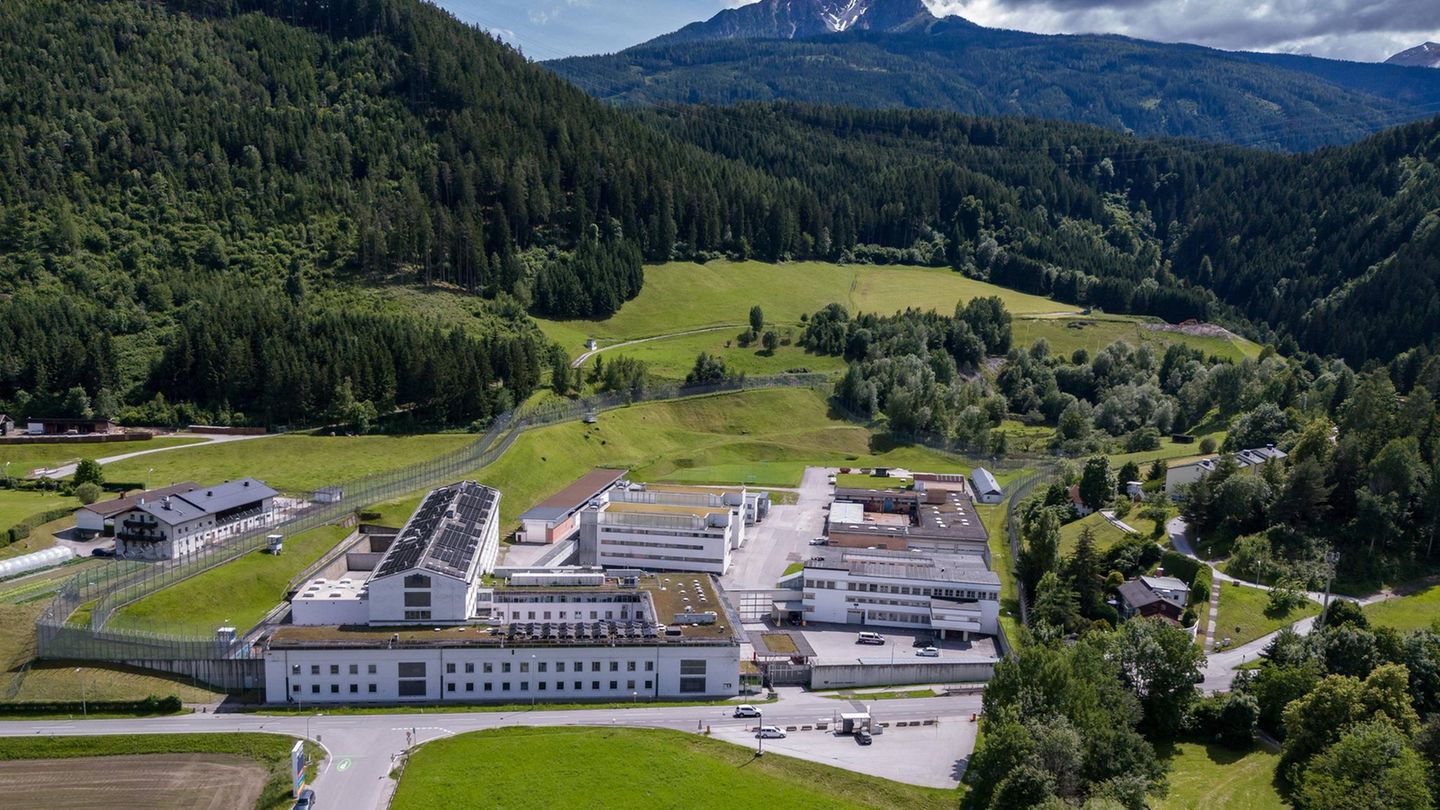 JA Innsbruck: Das ist der Knast, in den Jimi Blue Ochsenknecht kommt