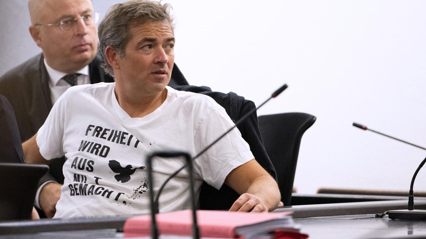 „Querdenken“-Gründer: Gericht spricht Michael Ballweg vom Betrugsvorwurf frei