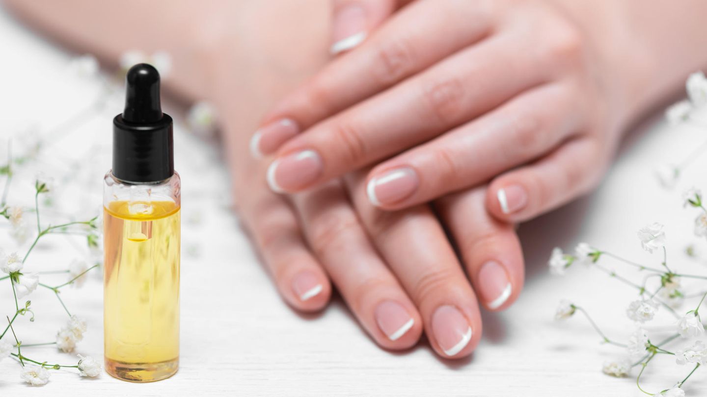 Pflege-Tipps: Nagelöl: Ein Wundermittel für rissige Nägel oder reine (Zeit-)Verschwendung?