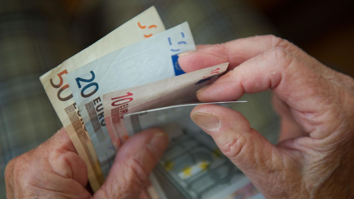 Wenn der Lohn nicht reicht: So viele Vollzeitbeschäftigte verdienen weniger als 3500 Euro im Monat