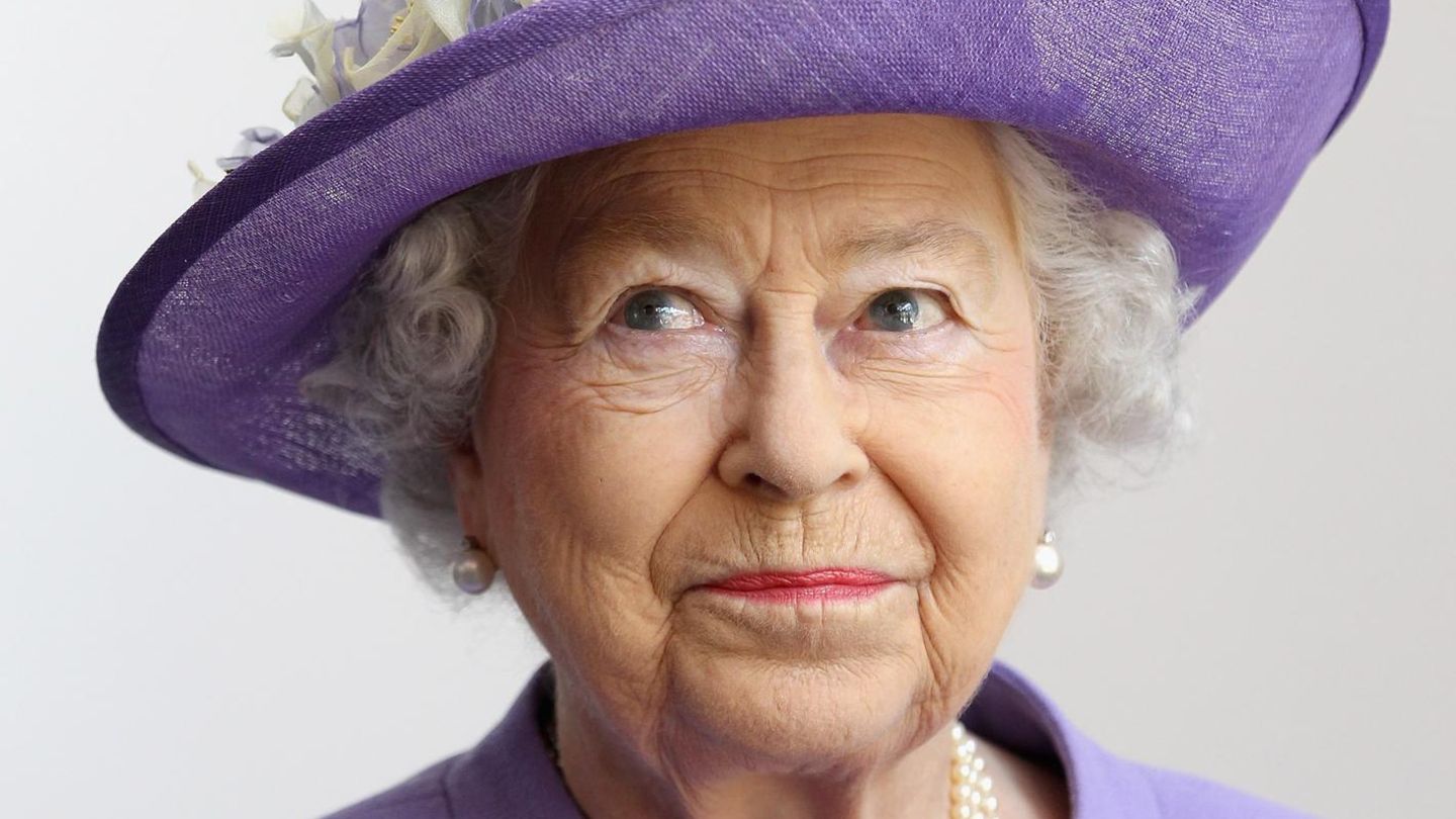 Serie: stern-Legenden: Elizabeth II. – die Jahrhundertkönigin