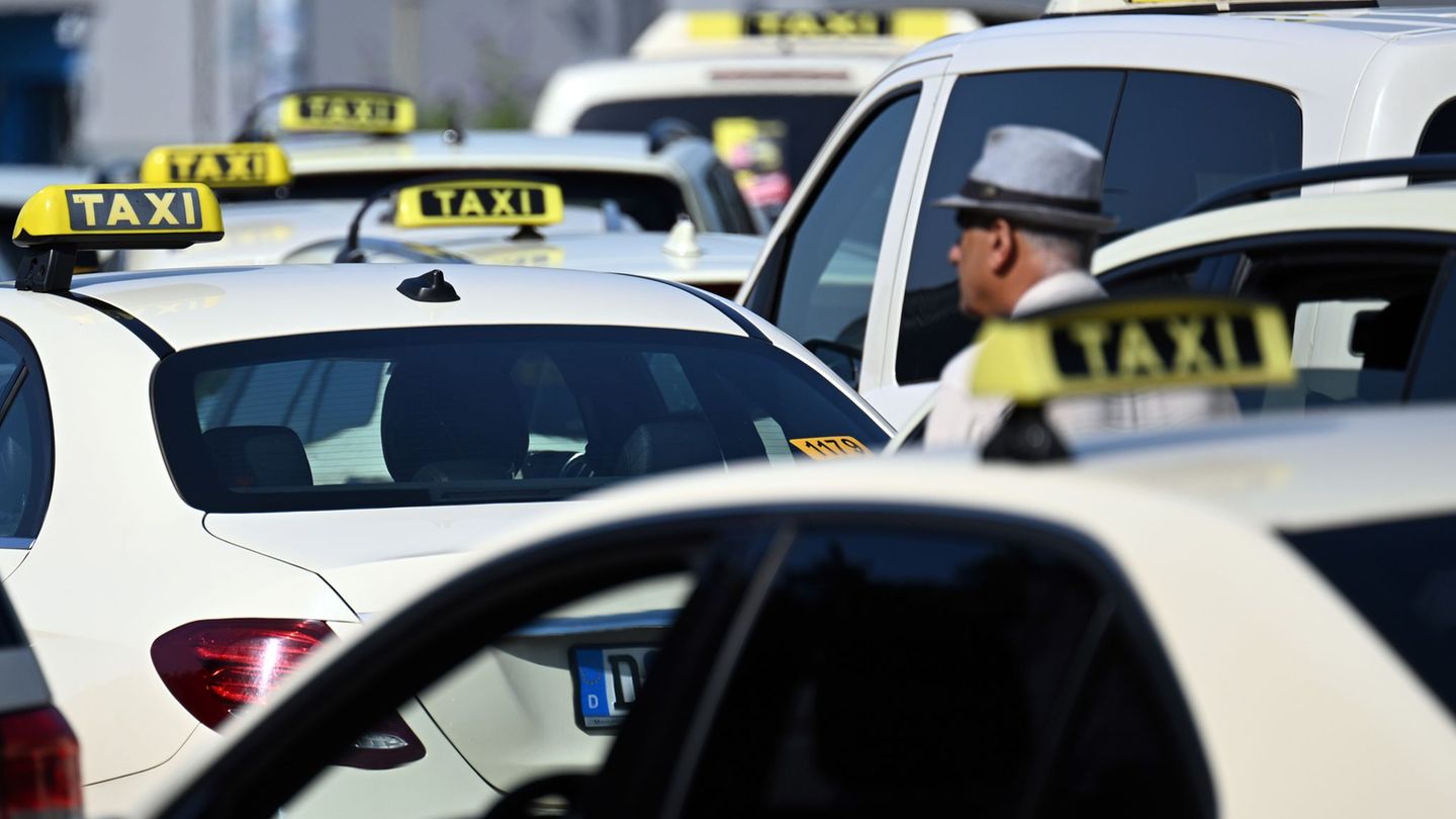 Mehr Farbe!: Ab jetzt freie Farbwahl für Taxis in Sachsen-Anhalt
