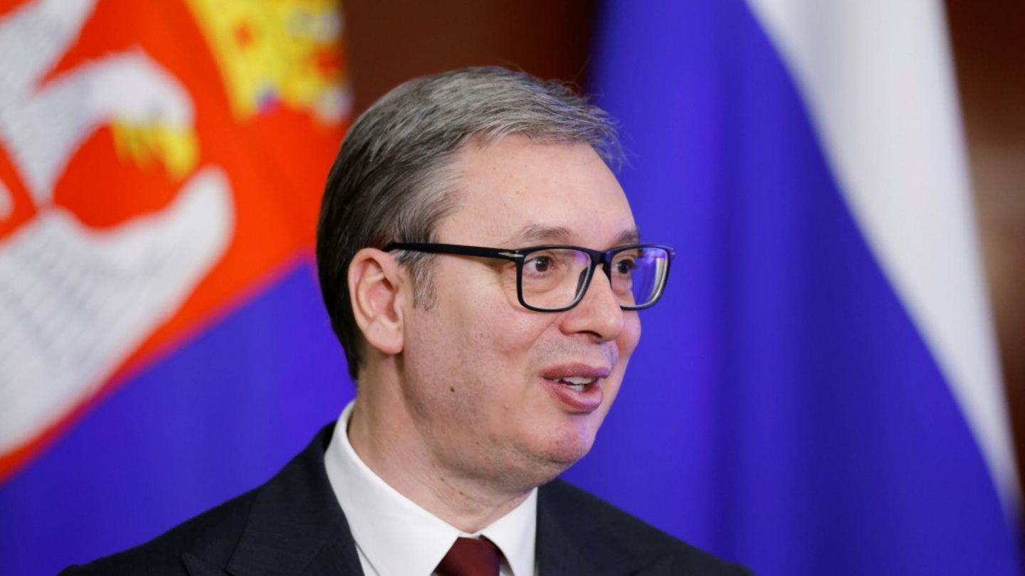 Serbiens Präsident Vucic will Hafturteil gegen bosnischen Serbenführer Dodik nicht anerkennen