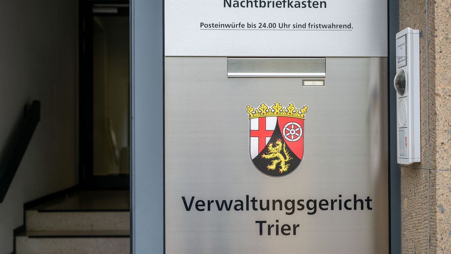 Urteile: Dienstsport-Verletzung ist kein Dienstunfall