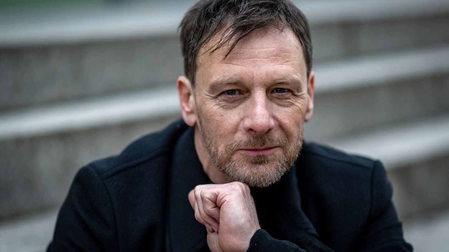 RTL-Serie mit Comeback: Pause vorbei: Duryn dreht wieder „Der Lehrer“
