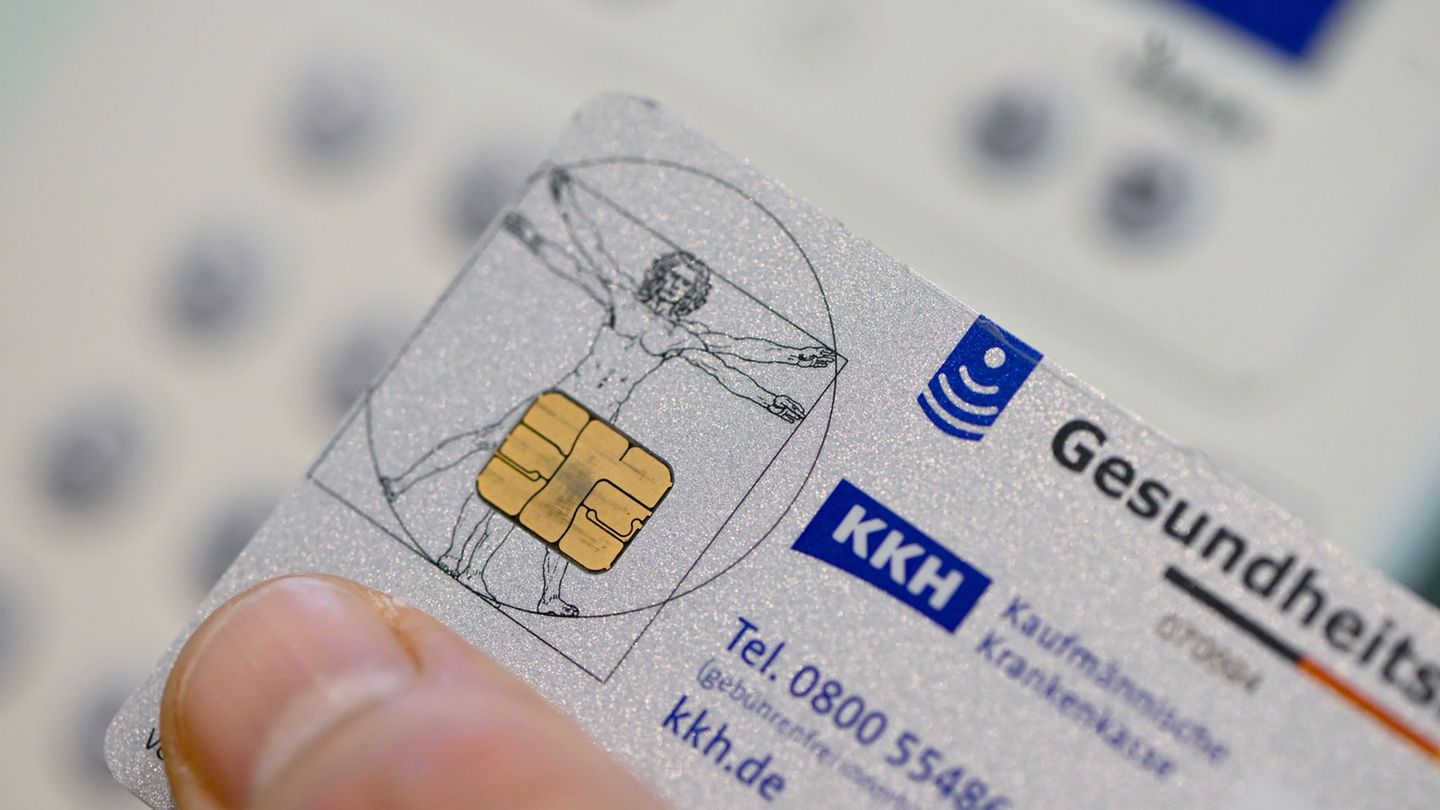 Elektronische Gesundheitskarte: Apotheker klagen über Ausfälle im System für E-Rezepte