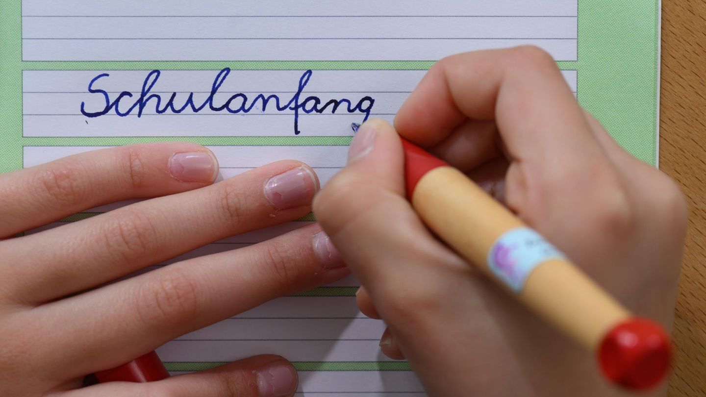 Start ins neue Schuljahr: Schuljahr in Sachsen beginnt mit mehr Schülern