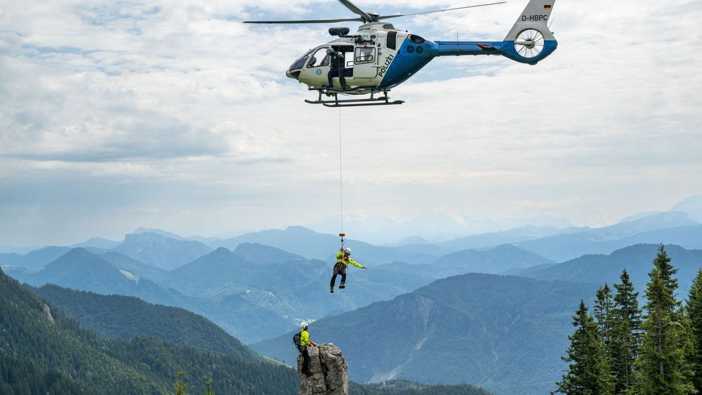 Oberbayern: Bergwacht rettet erschöpften Buben aus Chiemgauer Alpen