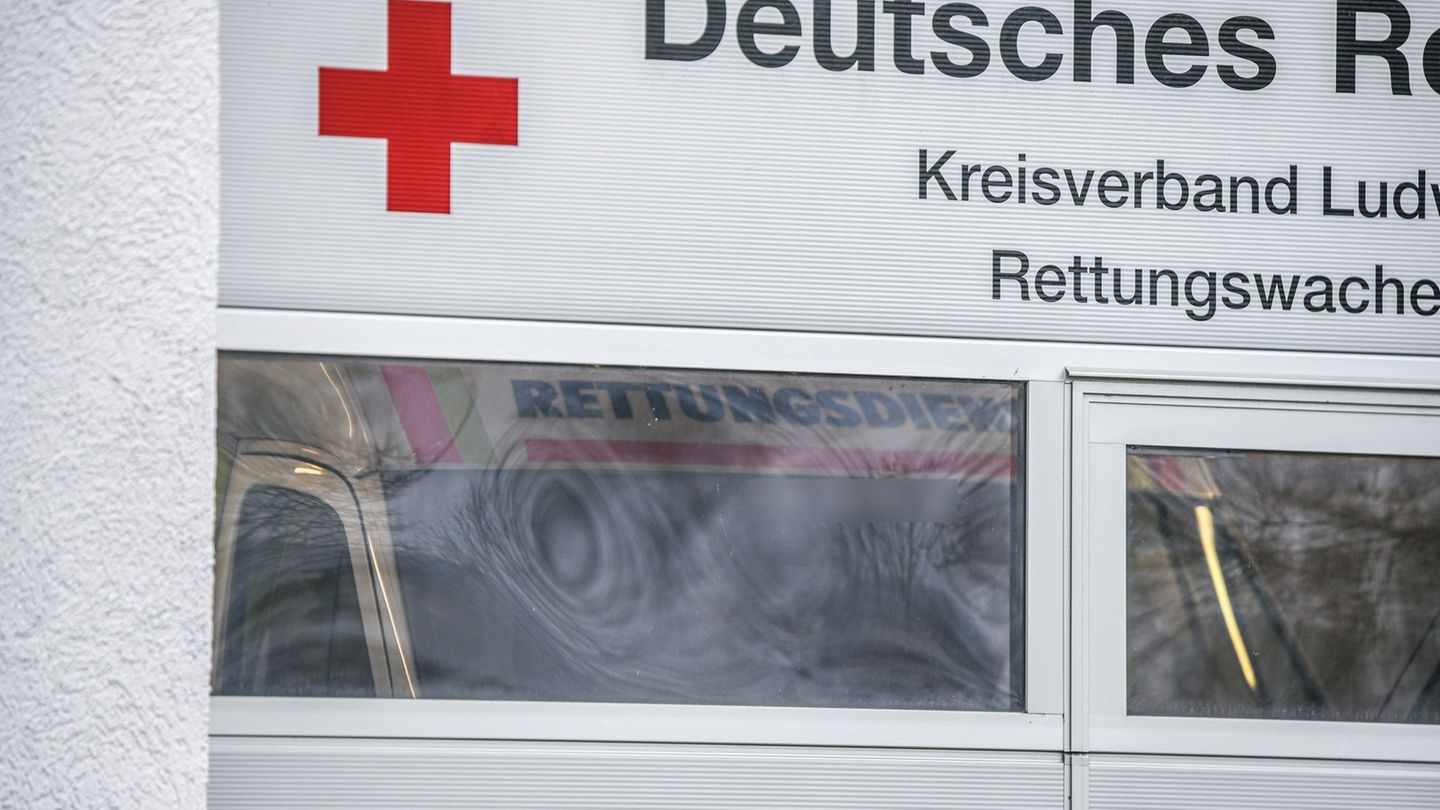 Kriminalität: Giftattacke in Rettungswache? Junge Sanitäterin vor Gericht