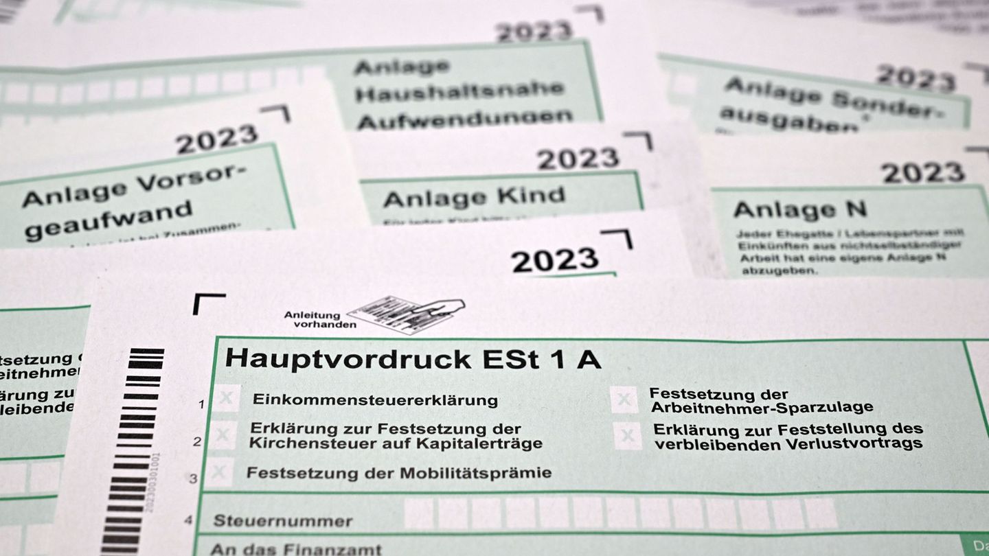 Einkommenssteuer: „Die Steuer macht das Amt“ – Lorz stellt Pilotprojekt vor