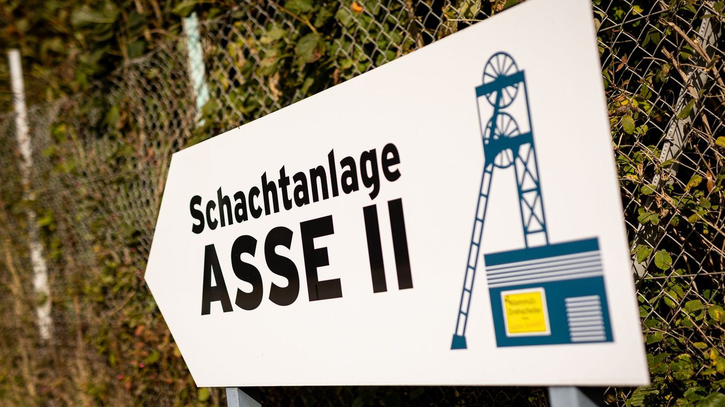 Atommüll-Rückholung: Atommülllager Asse: Fässer in Kammer 12 erstmals sichtbar
