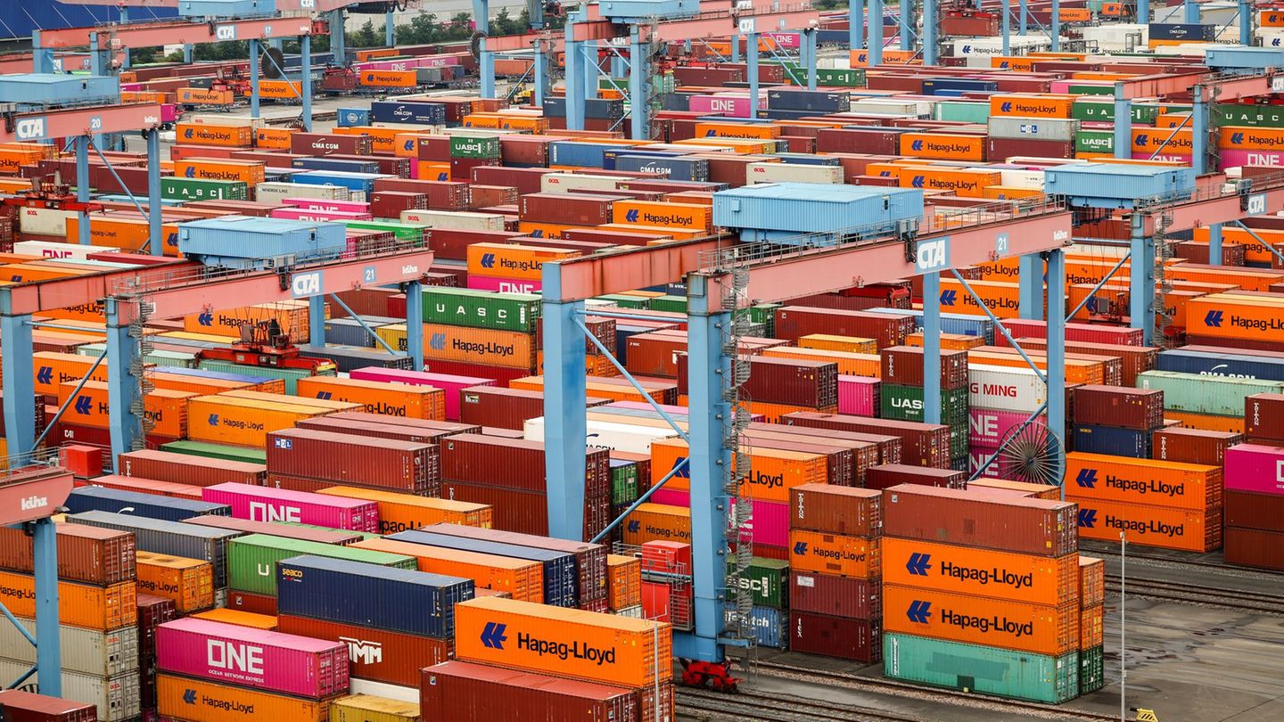 Transport: Hafenlogistiker HHLA profitiert von China-Handel