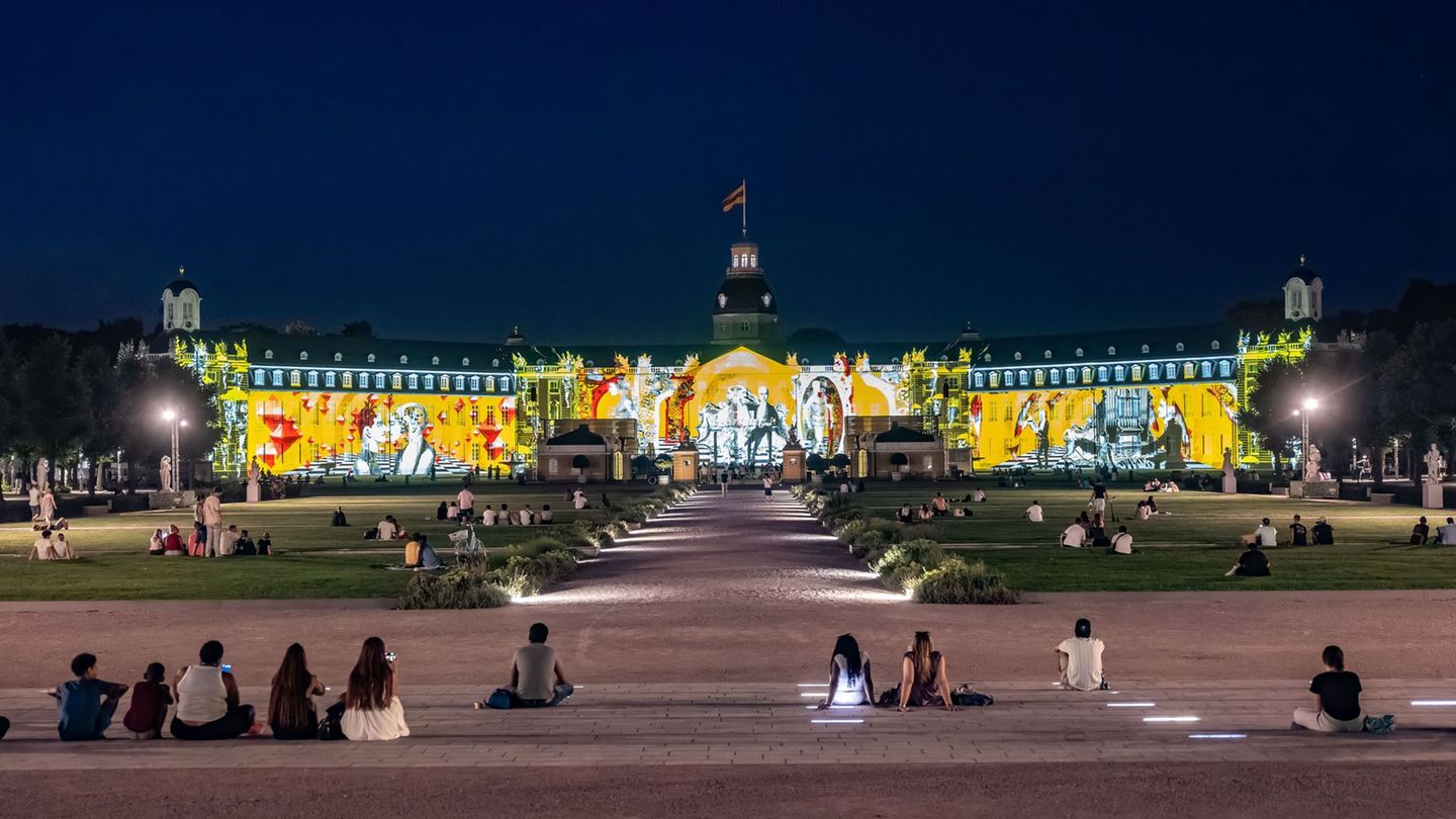 Freizeit: Beeindruckende Kulisse: Das bieten die Schlosslichtspiele