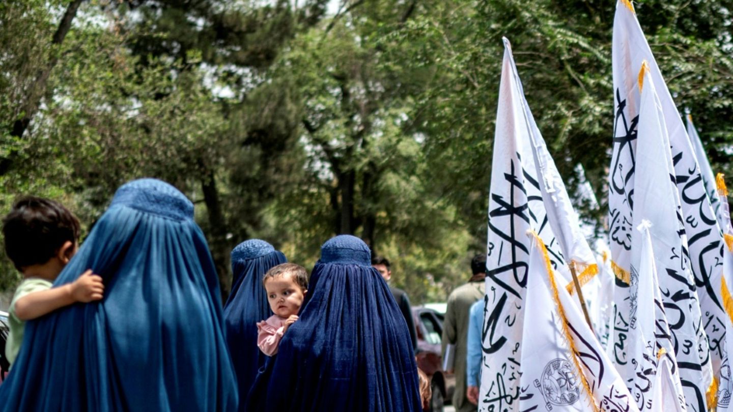 Vier Jahre Taliban-Regierung: Wadephul fordert Achtung der Menschenrechte in Afghanistan