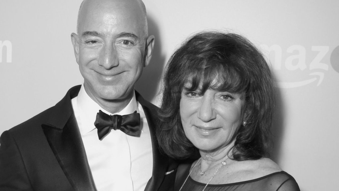 Jeff Bezos: Seine Mutter Jackie Bezos ist gestorben