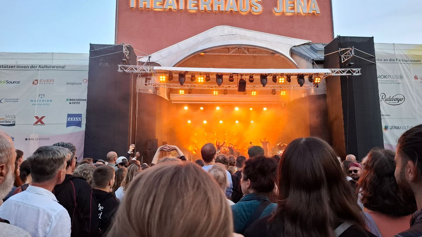 Sommerfestival: Regen und frühe Ferien machen es Kulturarena schwer