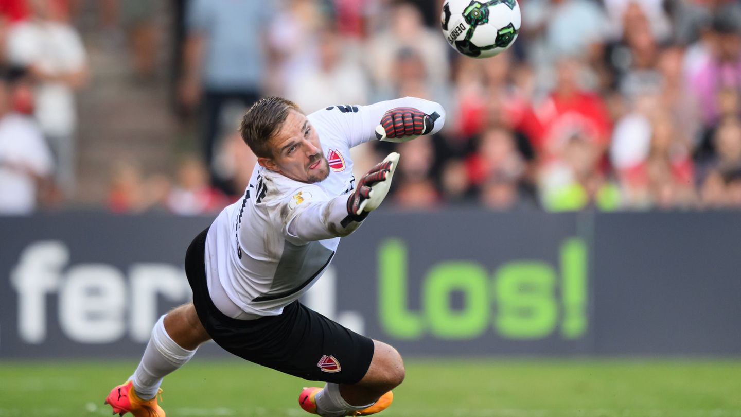 Fußball: „Todesfall in Familie“: Cottbuser Pokalheld mit harter Woche