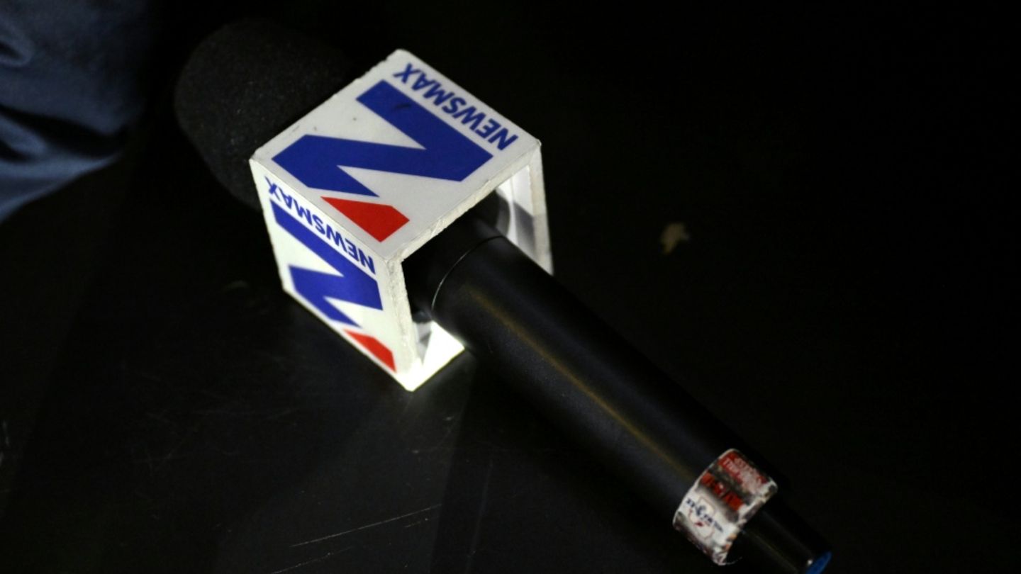 Pro-Trump-Sender Newsmax zahlt Millionen-Entschädigung an Wahlmaschinen-Firma