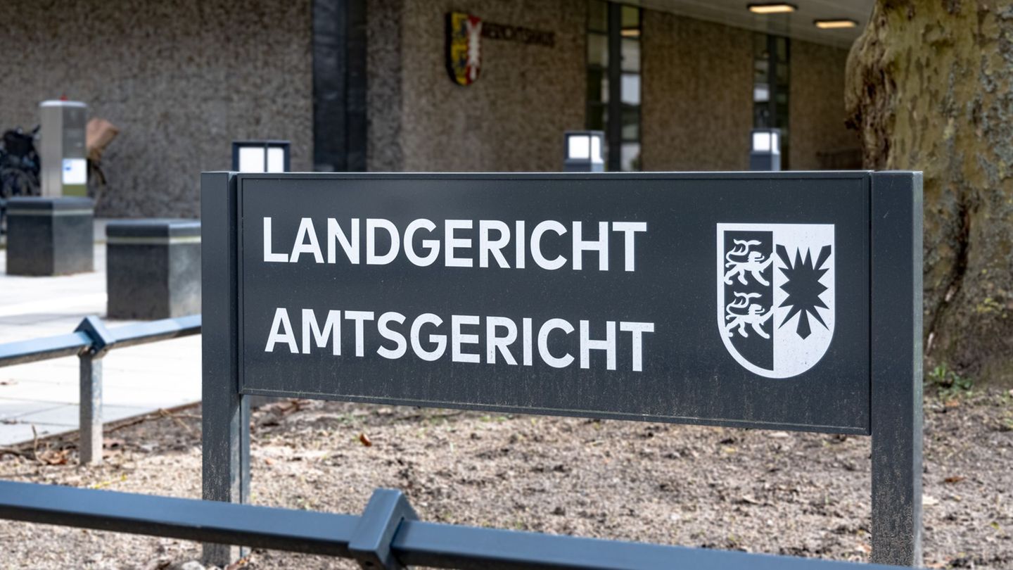 Brandstiftung gestanden: Eigene Wohnung angezündet: Drei Jahre für 29-Jährigen