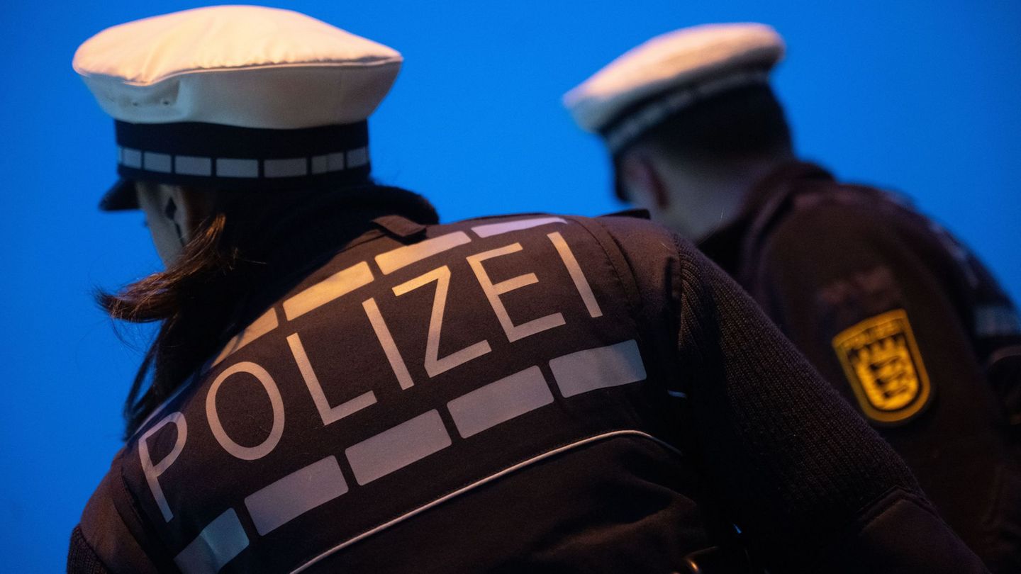 Notfälle: Mann zieht Schreckschusswaffe und bedroht Vater und Tochter