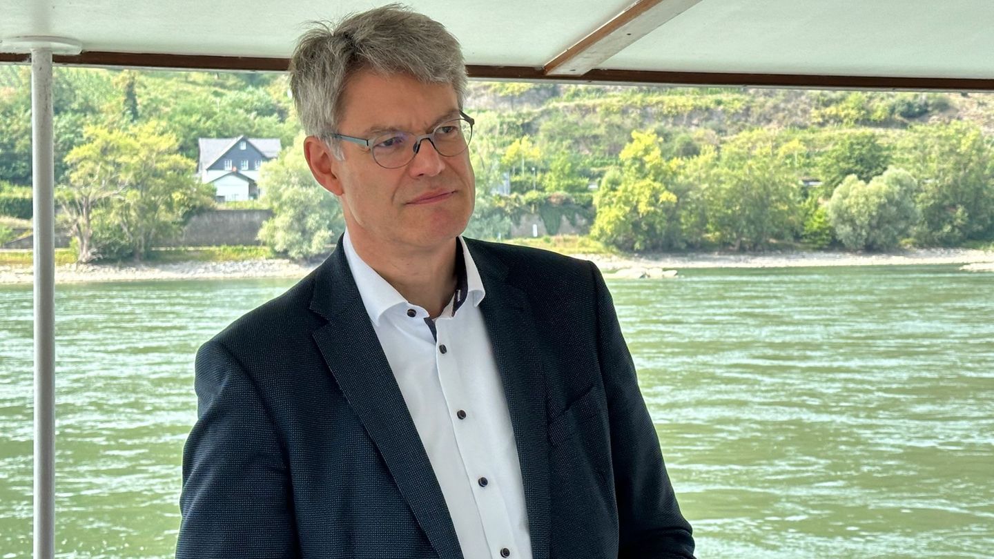 Wein: Der Bundesverkehrsminister und der „Kröver Nacktarsch“